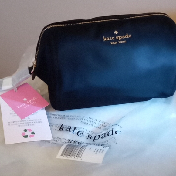 kate spade Handbags - NWT Kate Spade Cosmetic bag